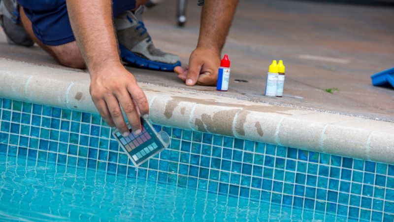 entreprise entretien piscine avignon