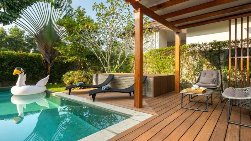 revetement terrasse piscine en bois